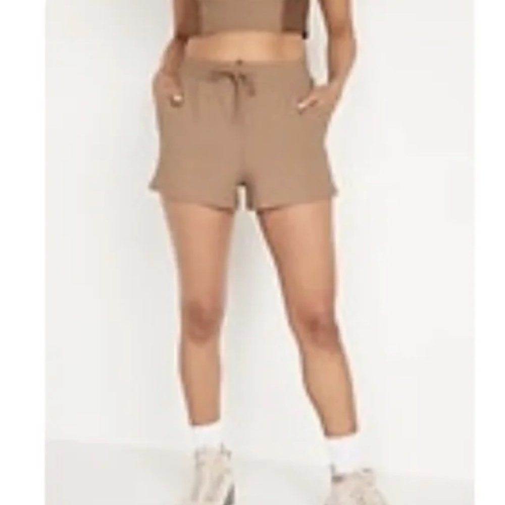 Old Navy High waisted power soft loose women’s shorts rare earth